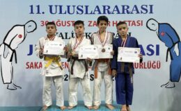 Judocular, Sakarya’da madalyaları kaptı